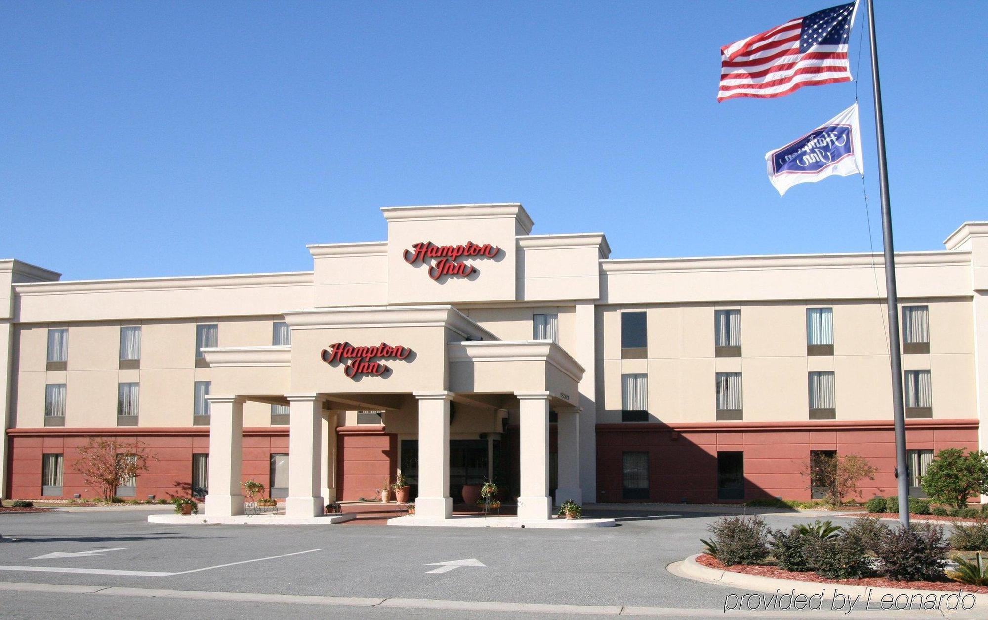 Hampton Inn モートリー エクステリア 写真